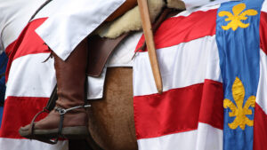 Ritter beim Turnier auf einem Pferd